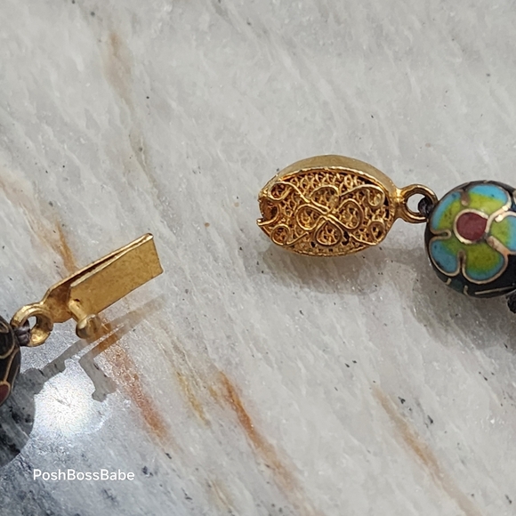 Vintage Black Cloisonné Bead Necklace with Floral Motif & Filigree Clasp - Picture 3 of 7